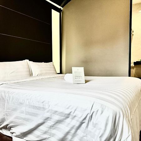 Chariton Hotel Nusa Bestari Johor Bahru Ngoại thất bức ảnh